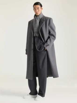 Abrigo con costuras de alta costura en lana y cachemira