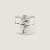 Anillo Tape de Givenchy en metal y esmalte Anillo Tape de Givenchy en metal y esmalte