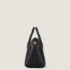 Antigona Bag en piel Box con detalles de tachuelas Antigona Bag en piel Box con detalles de tachuelas