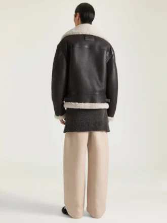 Blouson aviador de cuero y borreguillo con costuras de alta costura