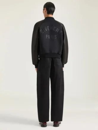 Blouson de mezcla de materiales con bordado «Givenchy Paris»