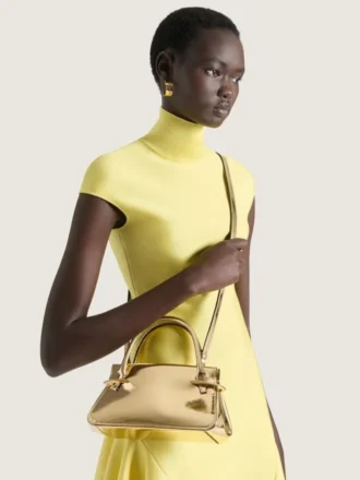 Bolso Mini Pinch en piel con efecto espejo