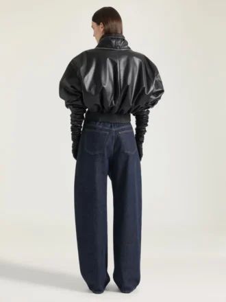Bomber con cuello chal con cremallera en piel napa