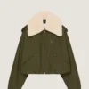 Bomber de algodón y lana con cuello de piel de oveja Bomber de algodón y lana con cuello de piel de oveja