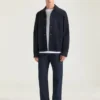Camisa oversize con costuras de alta costura en ante