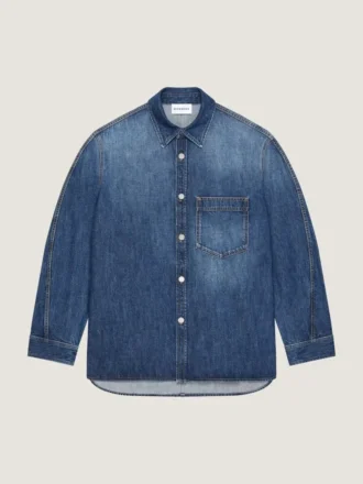 Camisa oversize con costuras de alta costura en denim azul oscuro
