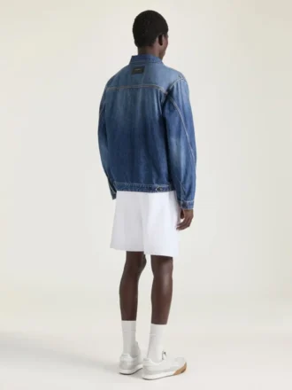 Chaqueta con costuras de alta costura en denim azul oscuro