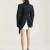 Chaqueta de lana con detalle drapeado Chaqueta de lana con detalle drapeado