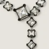 Collar de cristales desestructurado en metal y cristales Collar de cristales desestructurado en metal y cristales