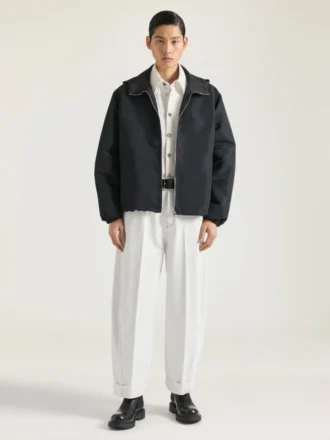 Cortavientos de polifaille con bordado del sello de Givenchy