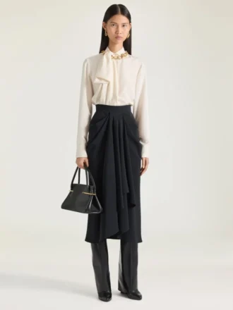 Blusa de seda con detalle de lazo