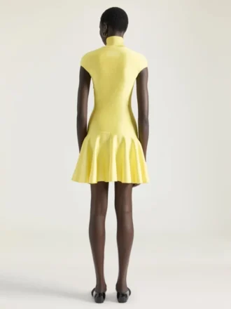 Minivestido con falda acampanada de viscosa de lana