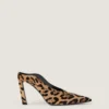 Mules de tacón de aguja en piel con efecto potro y estampado de leopardo Mules de tacón de aguja en piel con efecto potro y estampado de leopardo