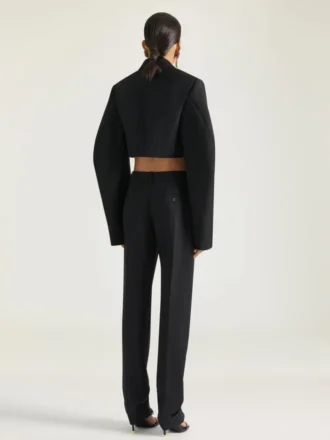 Chaqueta corta tipo capullo de lana y mohair