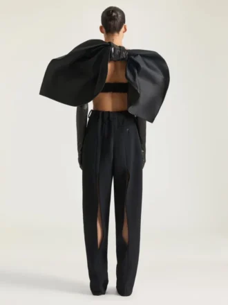 Top tipo sujetador con copas redondeadas en mohair