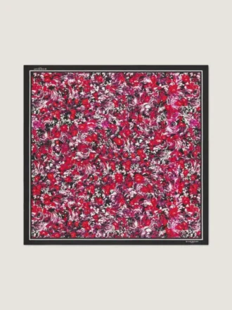 Pañuelo cuadrado de seda con estampado floral Pañuelo cuadrado de seda con estampado floral