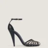 Sandalias de tacón con diseño de jaula en piel con tachuelas Sandalias de tacón con diseño de jaula en piel con tachuelas