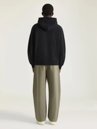 Sudadera con capucha y costuras de alta costura en felpa bordada con «Givenchy Paris»
