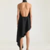 Vestido asimétrico con cuello halter de lana Vestido asimétrico con cuello halter de lana