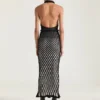 Vestido con cuello halter de malla