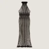 Vestido con cuello halter de malla