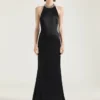 Vestido con cuello halter en crepé y satén