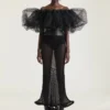 Vestido con volantes de malla