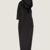 Vestido de noche de satén con detalle de lazo