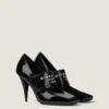 Zapatos de salón con cinta de Givenchy y corte cuadrado en charol Zapatos de salón con cinta de Givenchy y corte cuadrado en charol