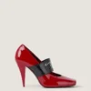Zapatos de salón con cinta de Givenchy y corte cuadrado en charol Zapatos de salón con cinta de Givenchy y corte cuadrado en charol
