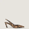 Zapatos de tacón con talón abierto y tachuelas en piel con efecto potro y estampado de leopardo