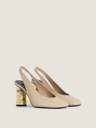 Zapatos de tiras en cuero